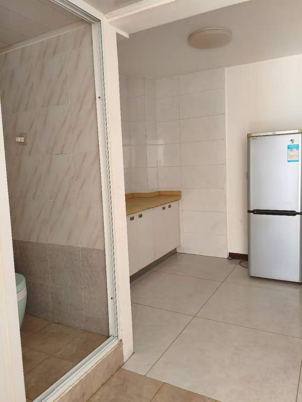 文登馥地家园公寓车库出租