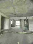 龙港外滩楼王5楼西边户178平三室两卫110万送地下车位