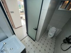 苏家东街浇筑楼 三楼 92.94平三室33.8万