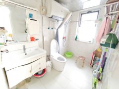 龙泽苑电梯10楼114平三室49.8万