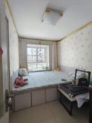 @二中，文馨花园，3楼，2室，带出租车位！