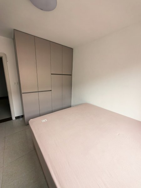 一中院内房屋出租