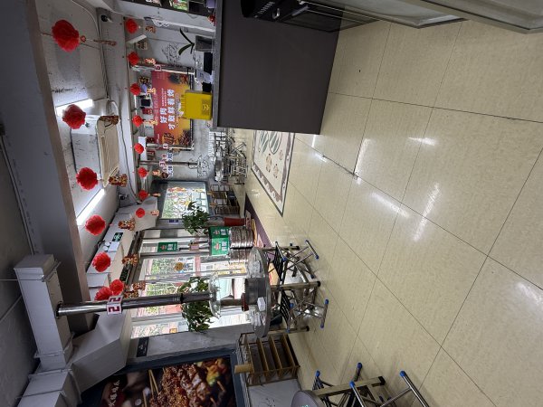 市里营业中烧烤转让 市里营业中烧烤转让