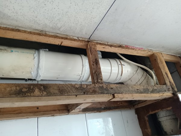 承接水电暖全包清工改下水砸墙开槽扣地侧漏打水钻等等诚信为本