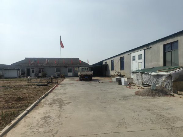 泊子村700平厂房对外出租