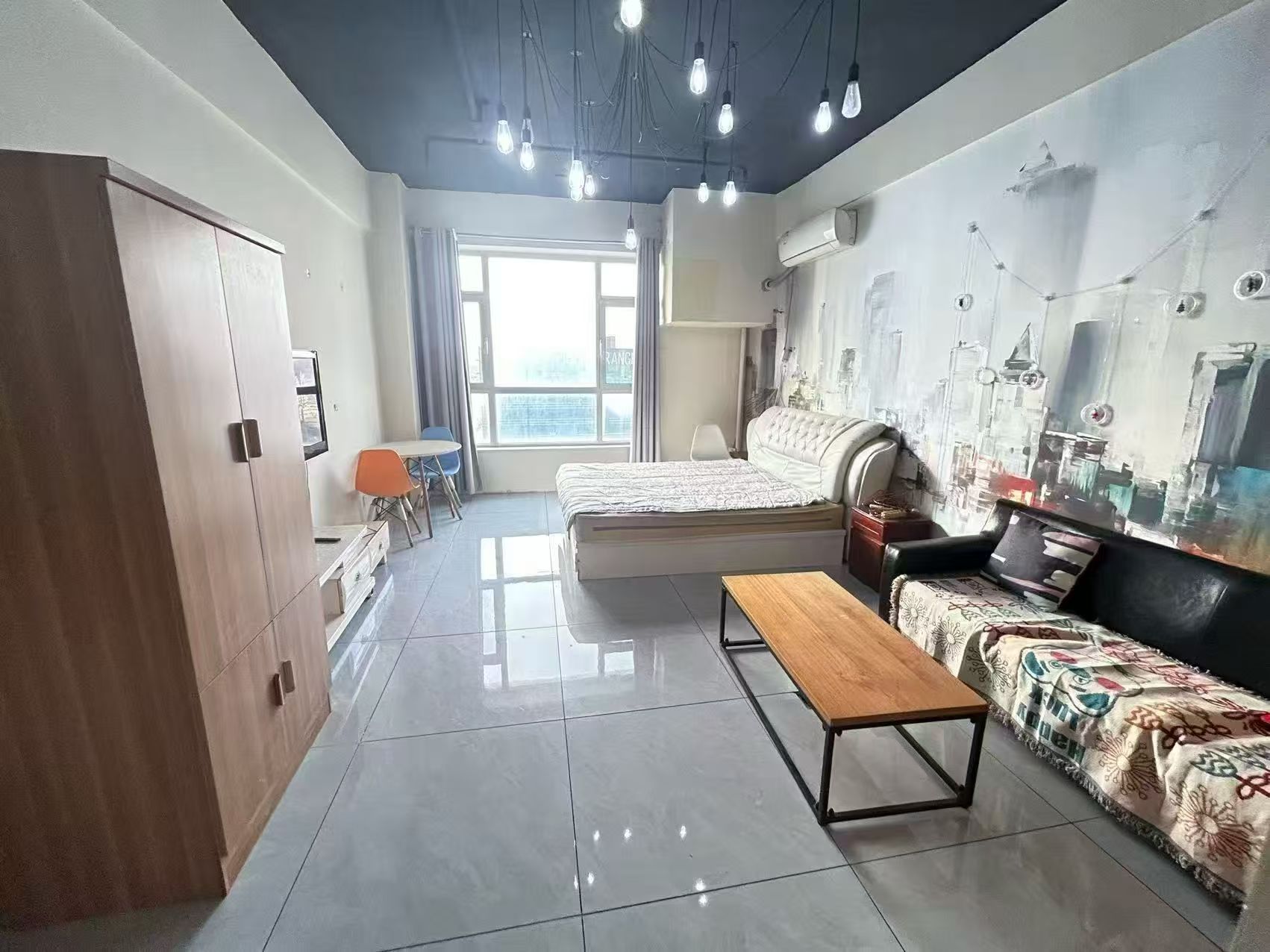 康业现代城公寓家具家电齐全拎包入住900/