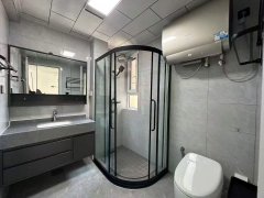 观云山居123.47平三室两卫66.8万拎包入住