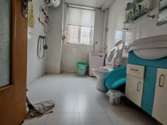 威达香和苑框架结构住人一楼84平29.8万