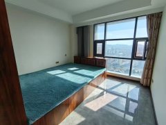 宝宇公馆西北向三间公寓打通三室两卫174.33平52.6万