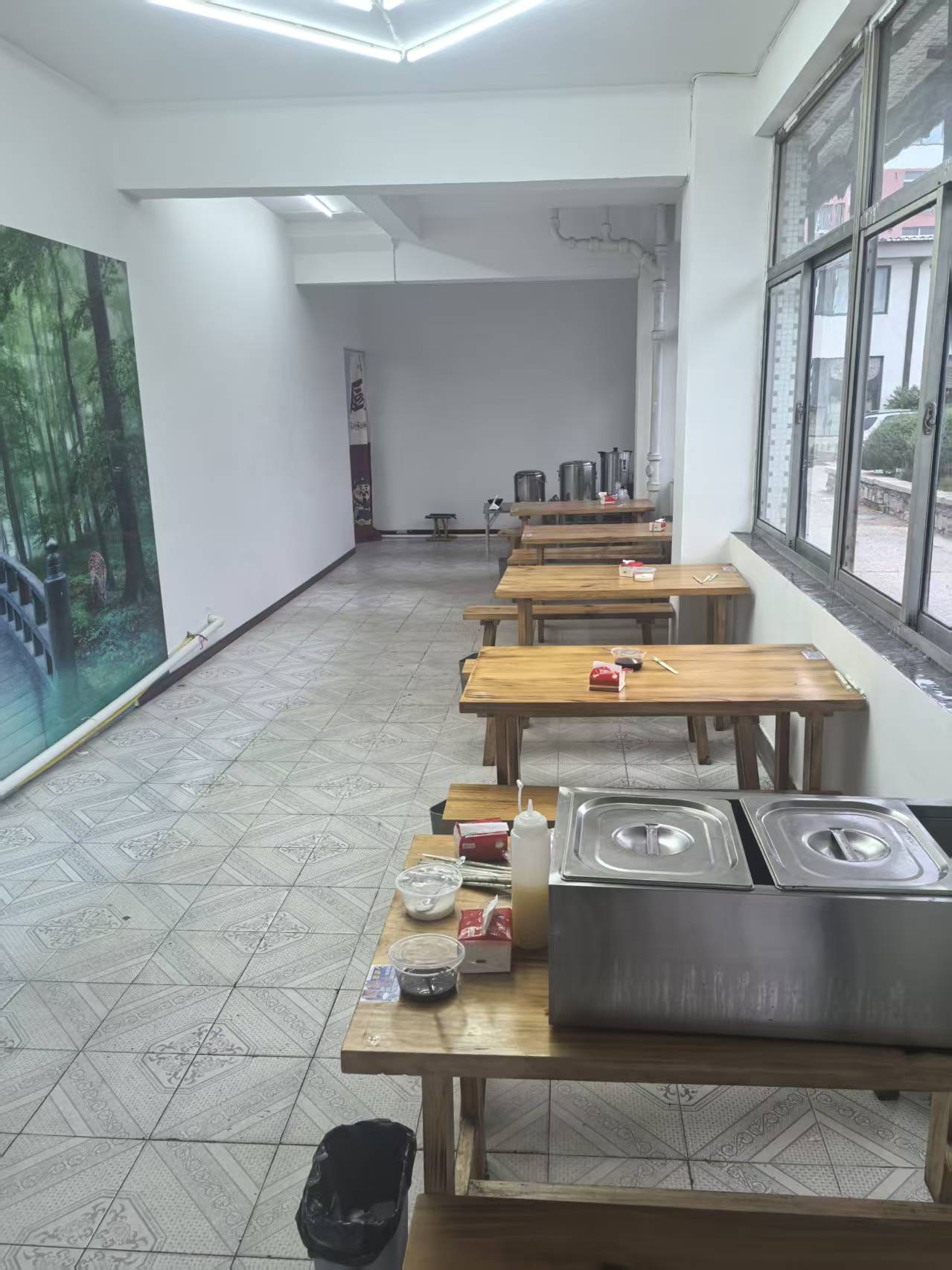 柳林桥附近临街早餐店转让