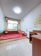 南山街4楼 118.53平三室22.8万