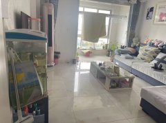 润泰居民小区 114平三室精装25万