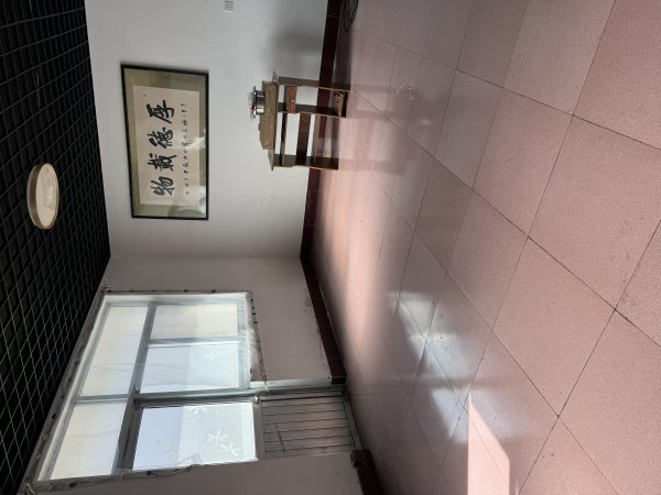 永安街武装部旁2楼出租
