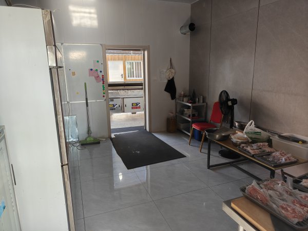 环山烧烤大院转让