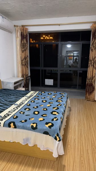 老黑豹宿舍楼出租小户型拎包可入住