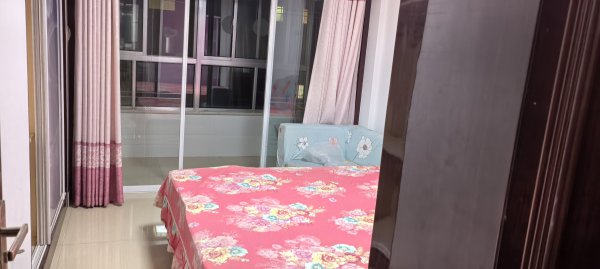 泰浩华居小区房屋出租