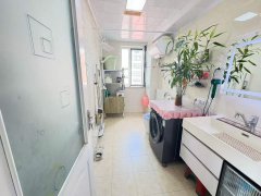九龙新城框架楼住人二楼98.39平两室26.8万